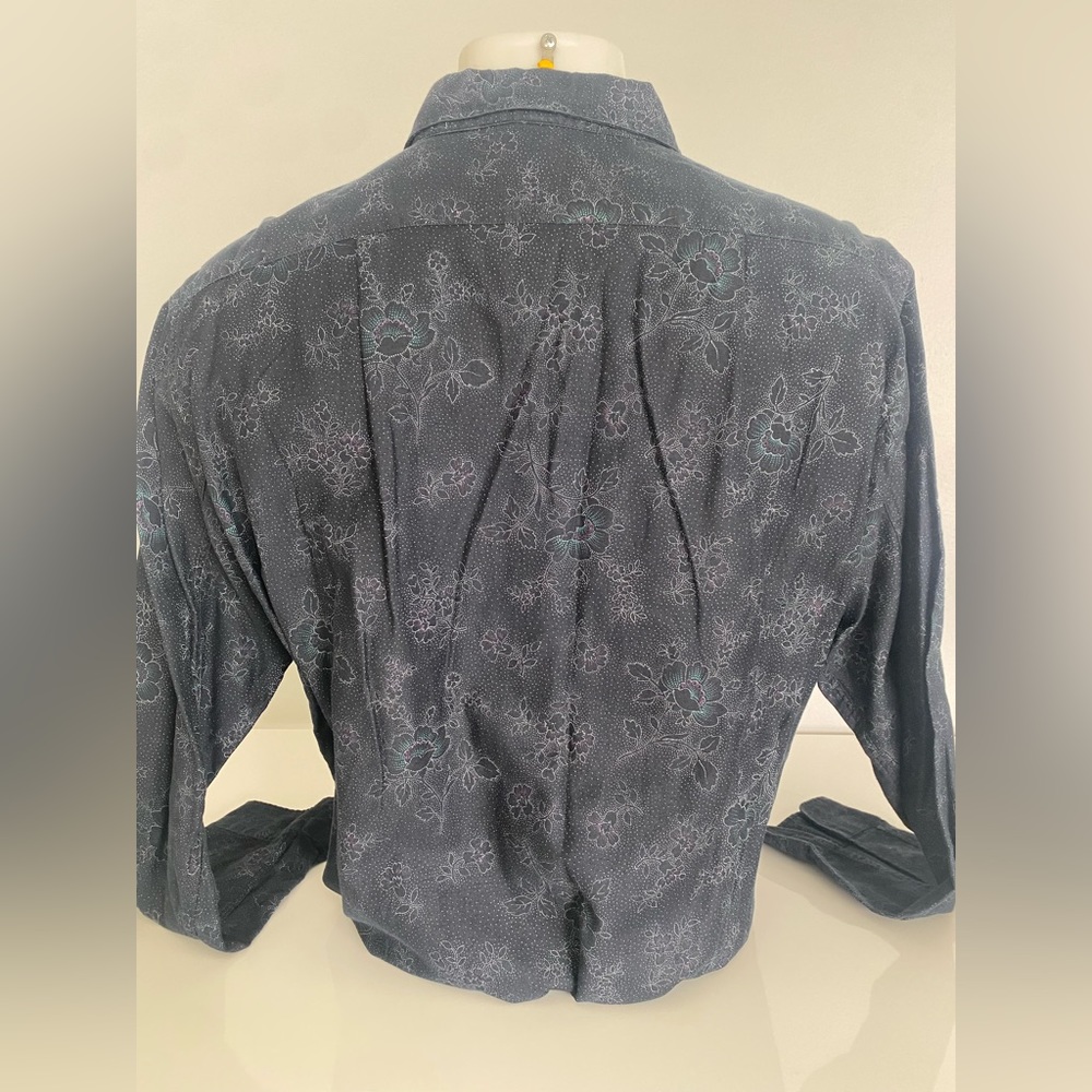 Agnes B. homme button down long sleeve shirt.